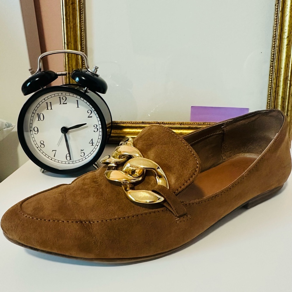 Chic Brown Loafers with Gold Chain Detail